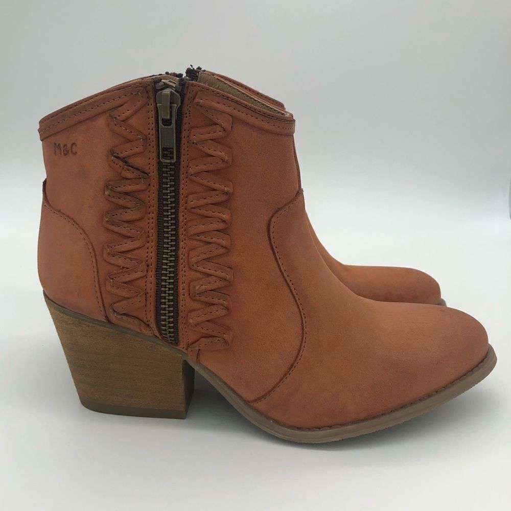 Musse and Cloud 100% Leather Booties NWOT